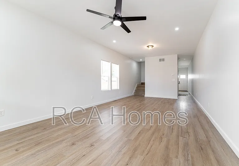 851 N Rural St — Photo 2
