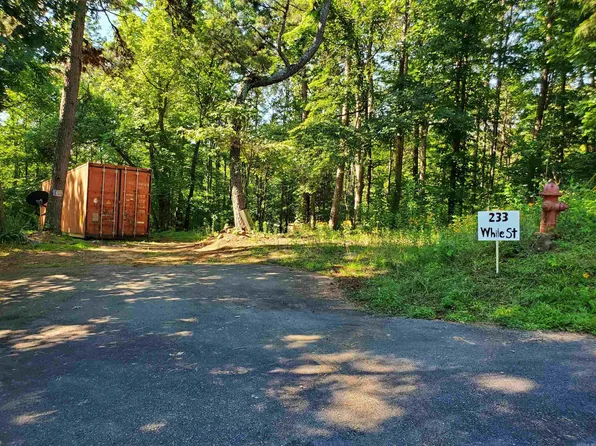 233 White St, Clinton, AR 72031