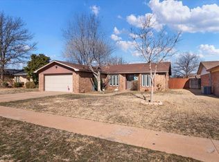 3220 93rd St, Lubbock, TX 79423