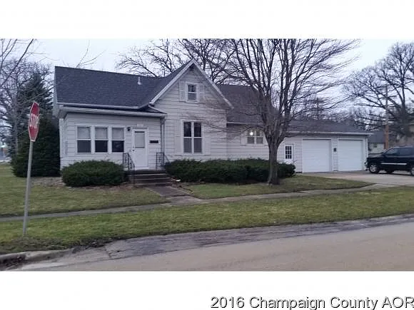 407 Walnut St photo 1