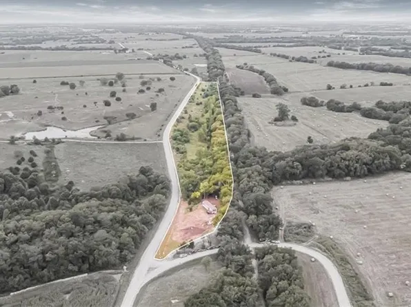 581 SE 1200th Rd, Leeton, MO 64761