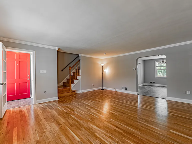 1565 Dellsway Rd — Photo 6