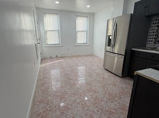 105 W Clearfield St #1, Philadelphia, PA 19133