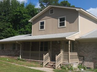 2440 Sandicrest Dr, Cantonment, FL 32533