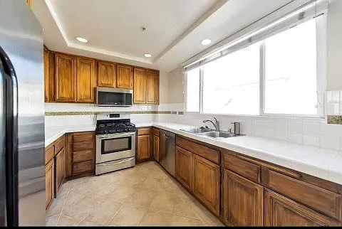 5200 Premiere Hills Cir #244 — Photo 5