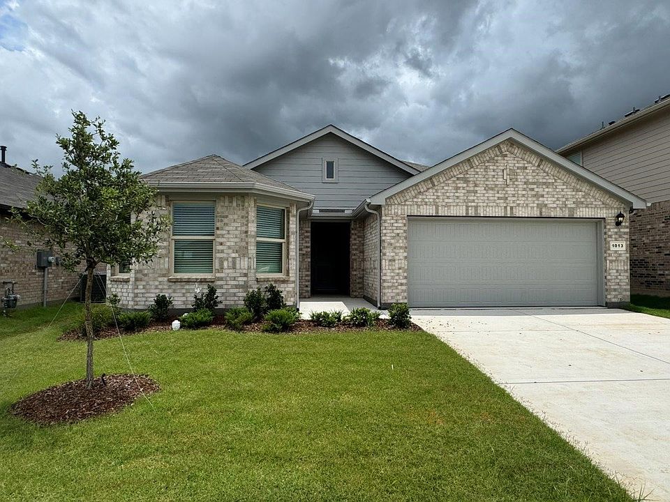 1st image of 1013 Burnt Ranch Ln