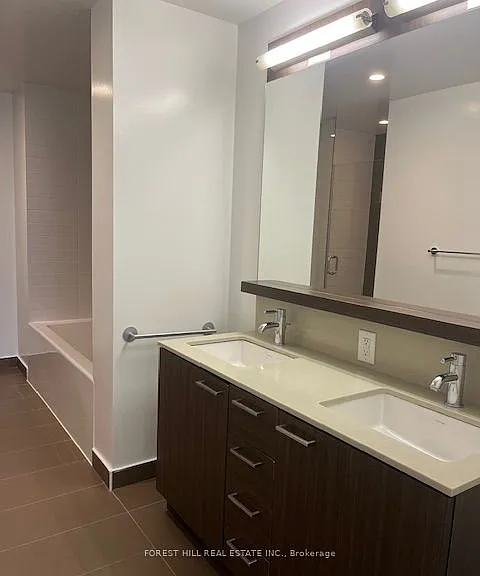 310 Tweedsmuir Ave #Townhouse 4 — Photo 26