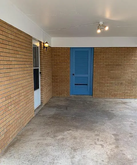 11403 Harris Dr — Photo 3