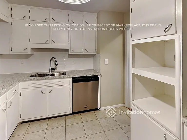 3934 Ensign Ct — Photo 9