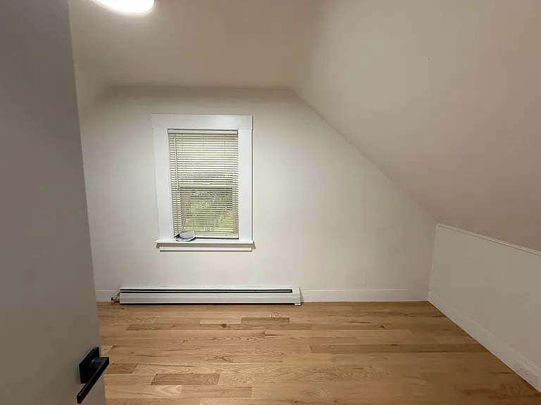 10 1/2 Gould St #10-1/2 — Photo 7