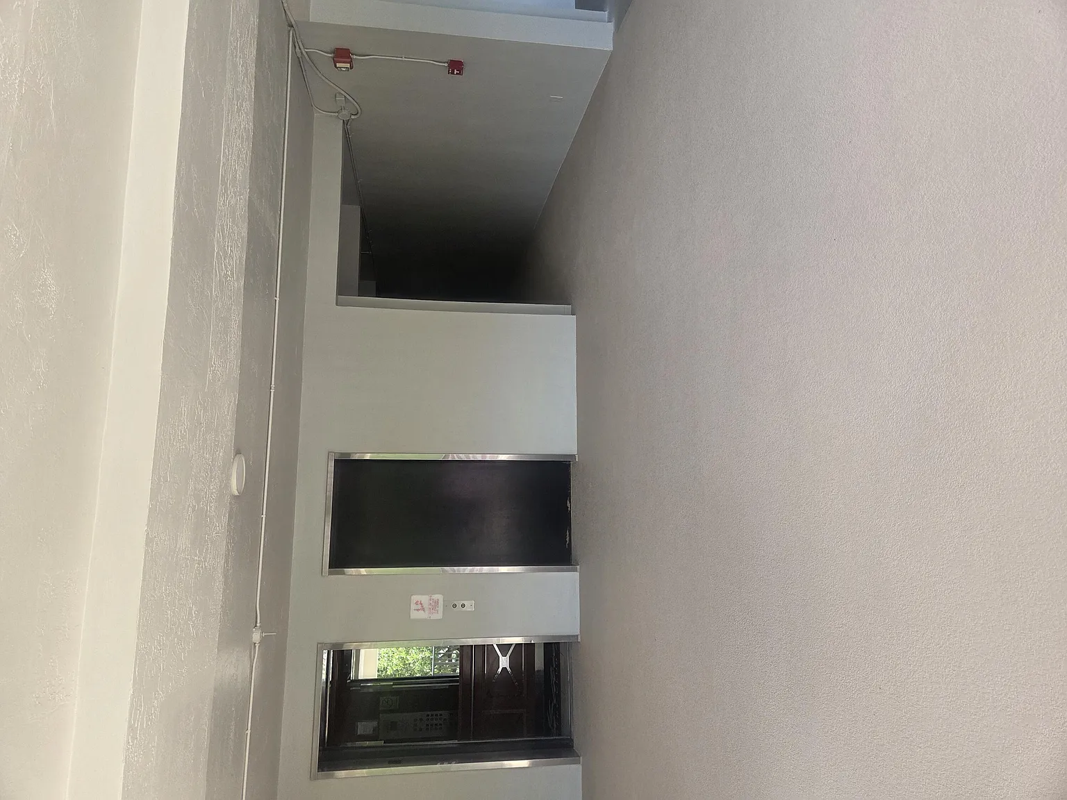 2661 S Course Dr — Photo 2