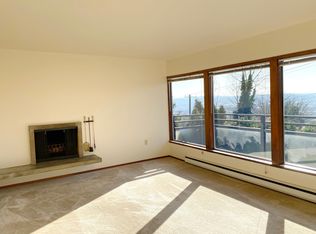 2410 13th Ave S #C, Seattle, WA 98144