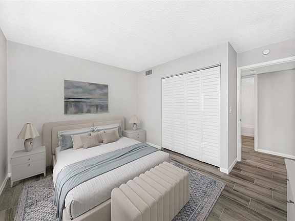 4th image of 3166 Lake Pine Way S APT H1