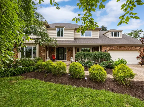 2311 Pepper Tree Ct, Lisle, IL 60532
