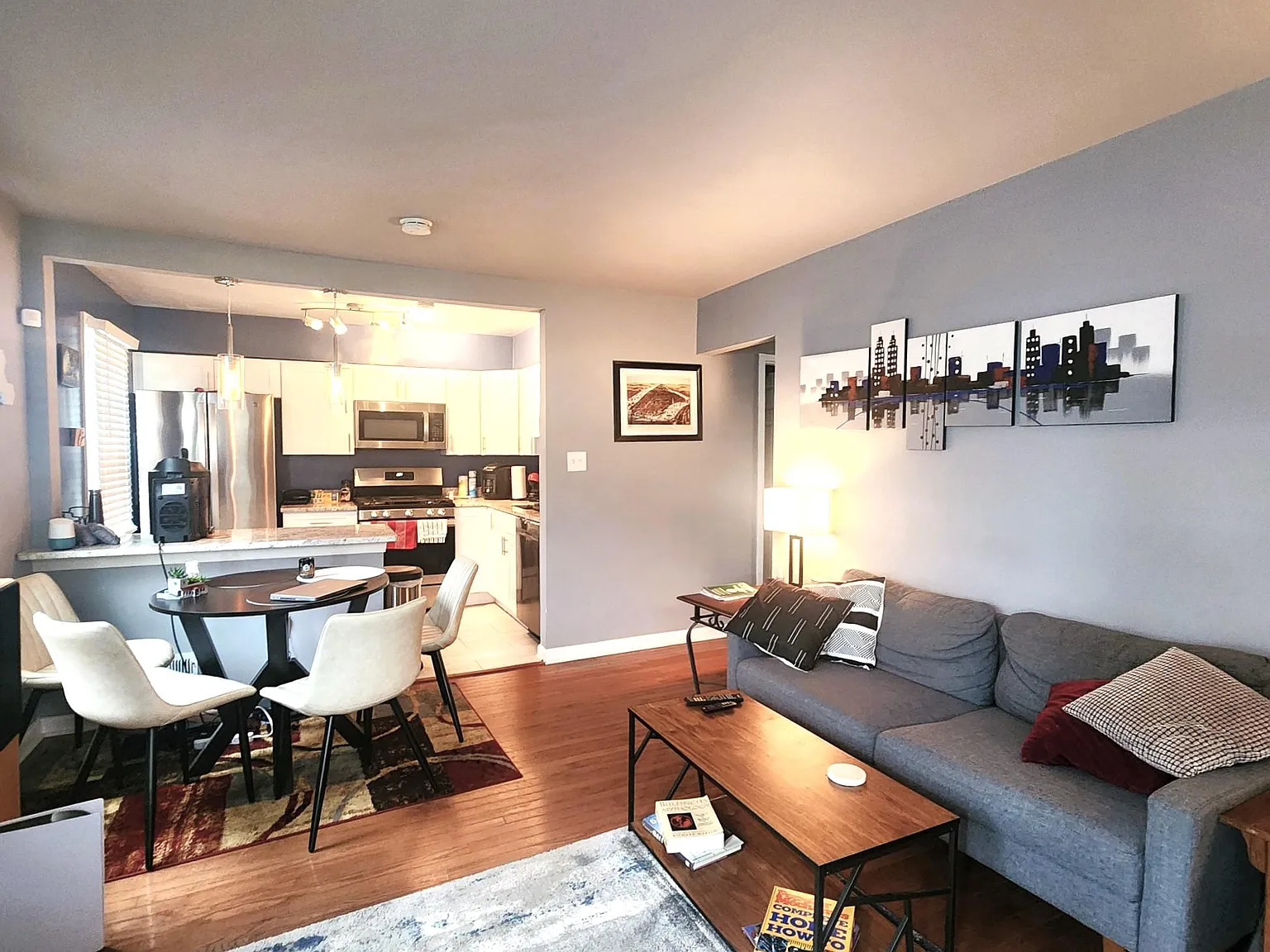 Modern Single-Family 3BR Home for Rent in the Heart of Rockville — Photo 3