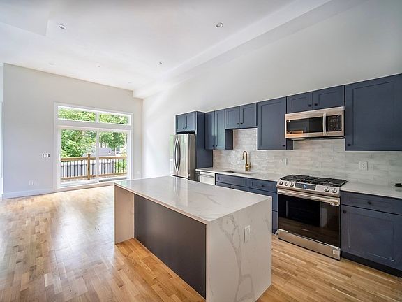 2nd image of 46 Union St #11