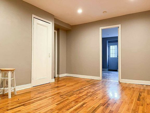 4th image of 647 W 169th St #B1