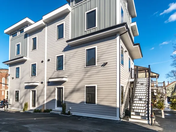 15 Alder St Floor 2, Waltham, MA 02453