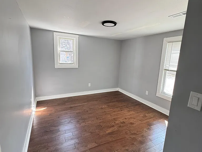 148 Rosette St #1 — Photo 4