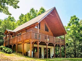 664 Sweetbriar Rd S, Lake Lure, NC 28746