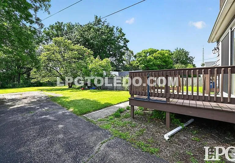 544 Woodsdale Ave — Photo 27