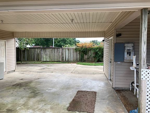 4th image of 612 Sarazen Dr