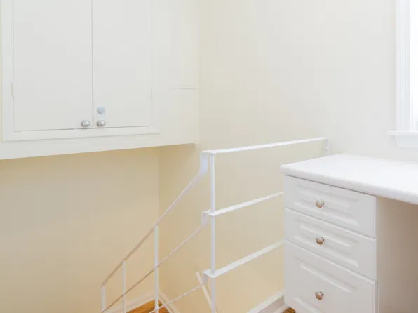 (undisclosed Address), Chestnut Hill, MA 02467