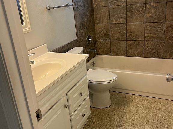 2nd image of 5014 Bell Meade Dr