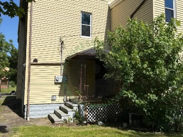3552 E 138th St, Cleveland, OH 44120