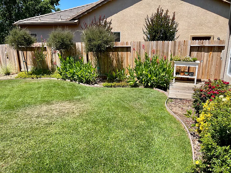 7504 Callaway Dr — Photo 7