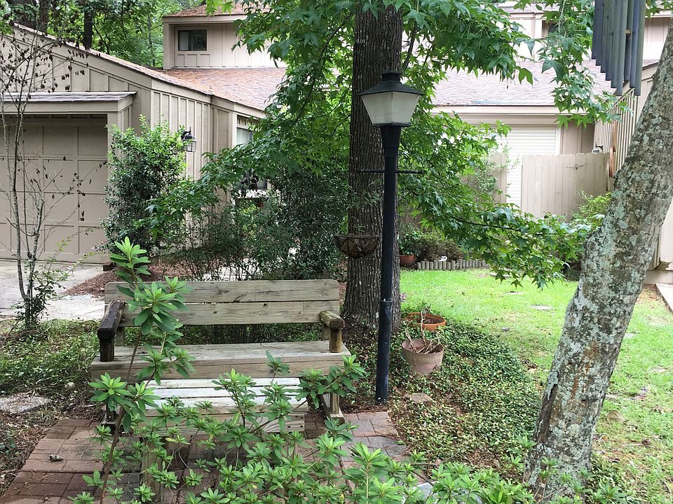 1st image of 105 Catalpa Ln