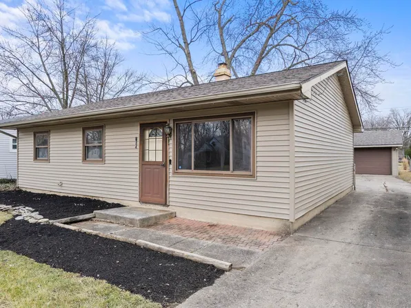 3004 Hobson Rd, Fort Wayne, IN 46805