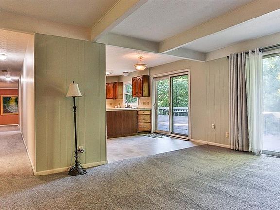 4th image of 1354 Sugar Knoll Dr