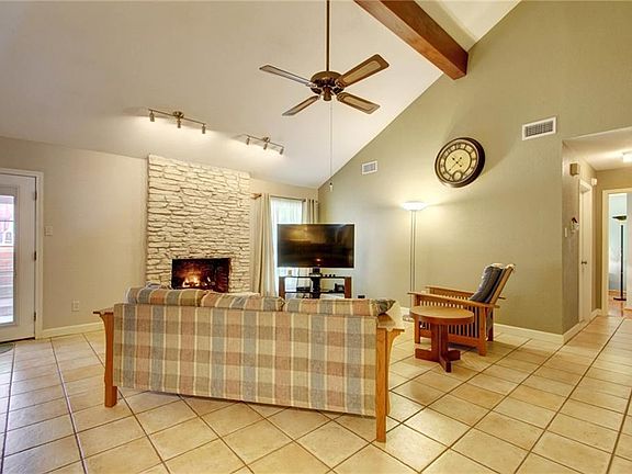 4th image of 8410 Danville Dr