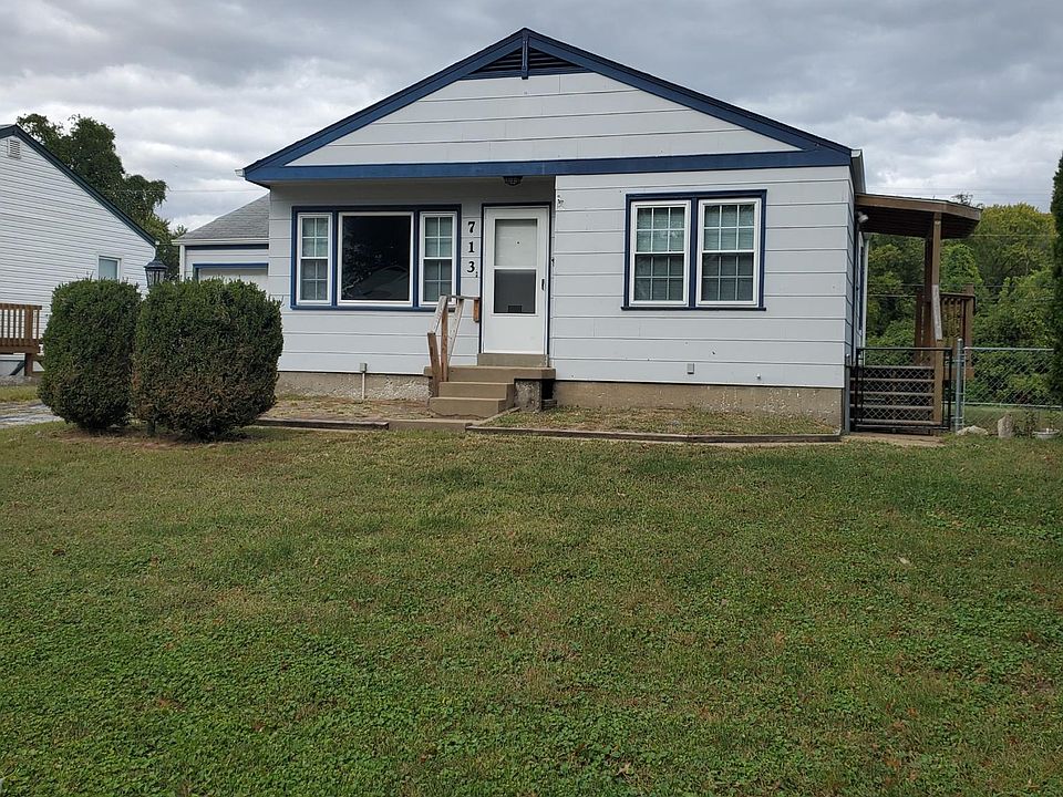 1st image of 713 Loekes Dr