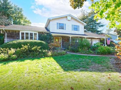 40 Berkshire Drive, Hauppauge, NY, 11788