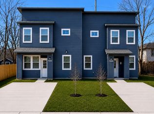 7634 Crofton St #A, Houston, TX 77028