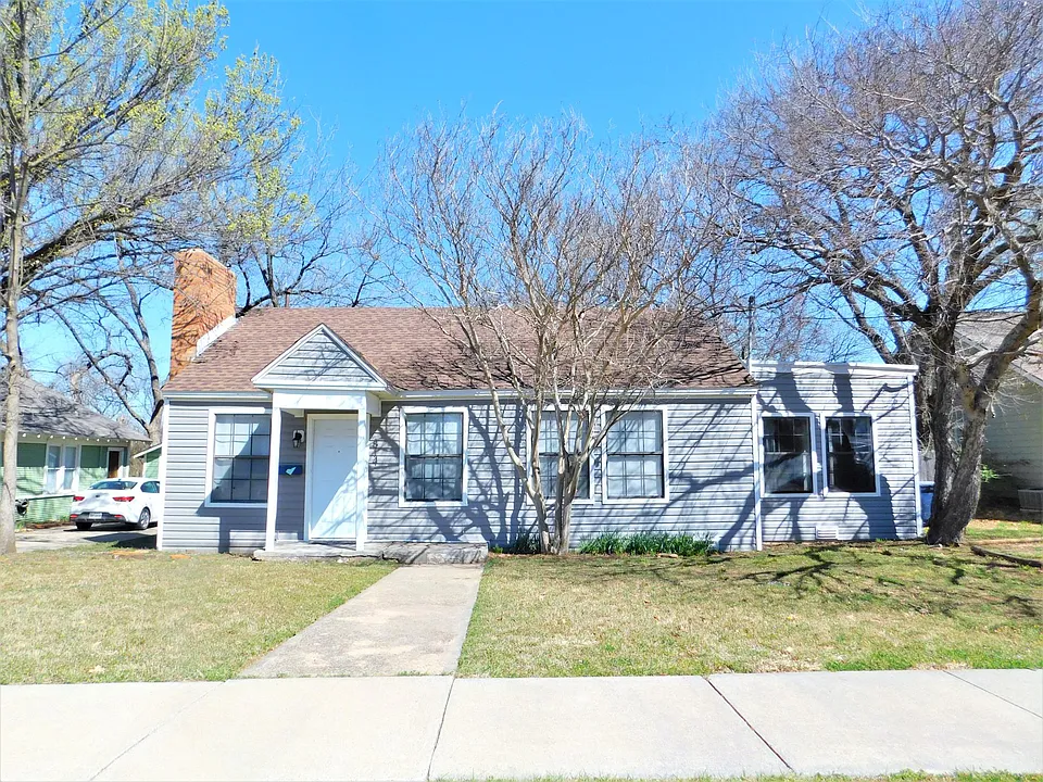 814 Anderson St