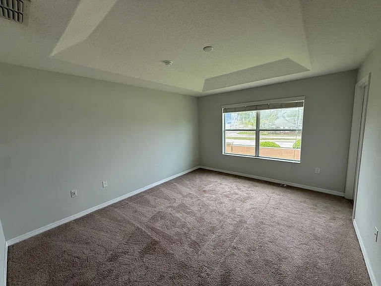 10769 Savannah Landing Cir — Photo 17