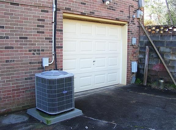 4th image of 1017 Curville St NE
