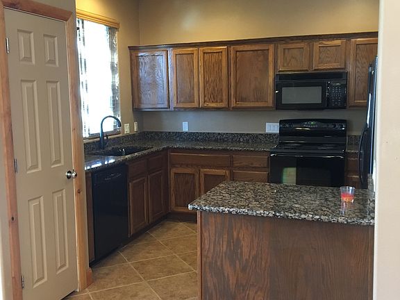 Kitchen-added cabs & counter