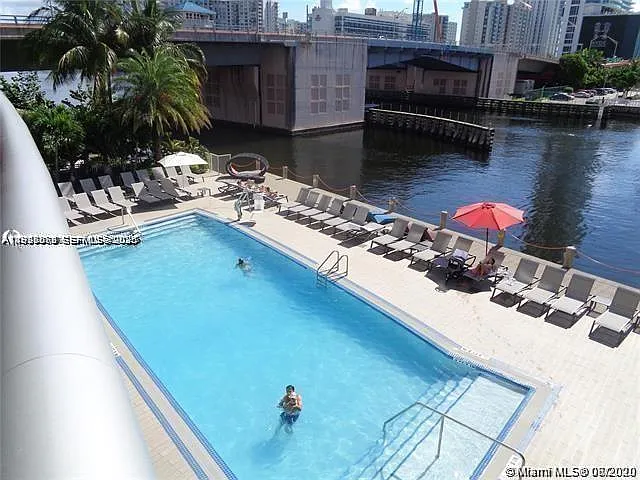 2600 E Hallandale Beach Blvd #T301 — Photo 21