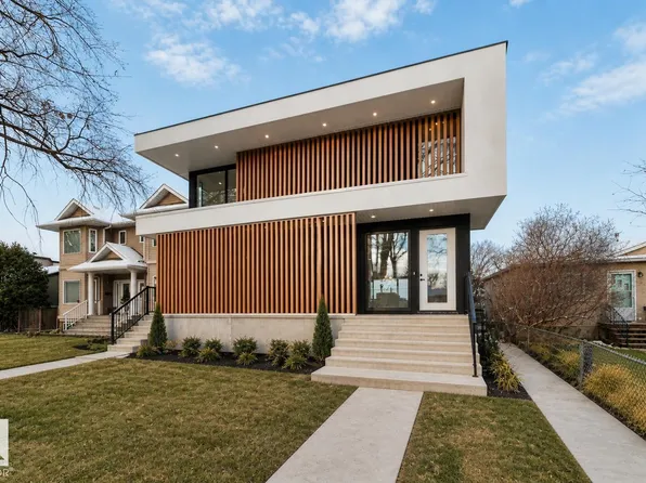 7538 80th Ave NW, Edmonton, AB T6C 0S4