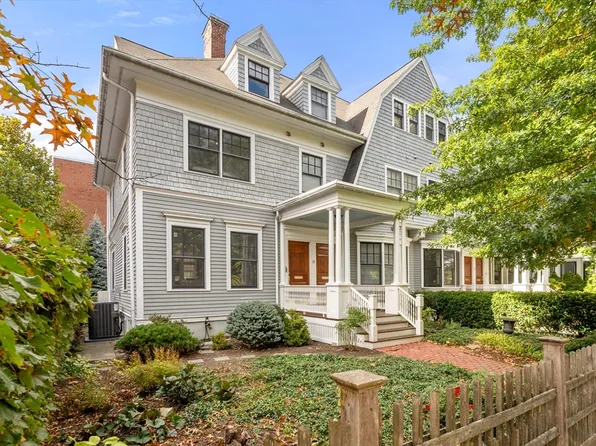 33 Trowbridge St #A, Cambridge, MA 02138