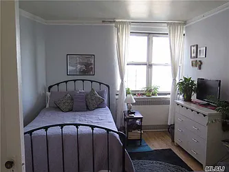 Sold by Graceful Park Realty, Inc.