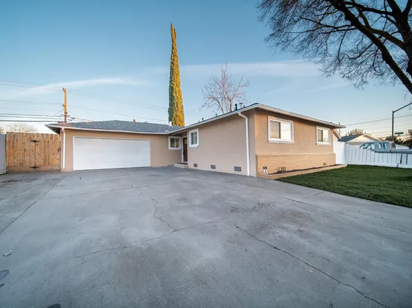 1832 Saratoga Dr, Modesto, CA 95350