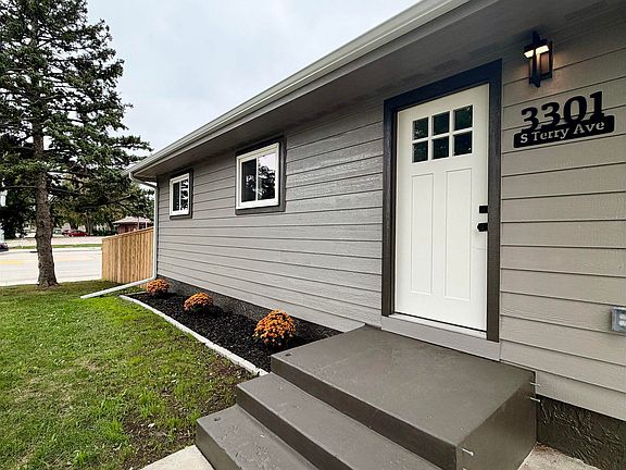 2nd image of 3301 S Terry Ave