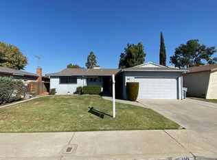 119 W Holland Ave, Clovis, CA 93612