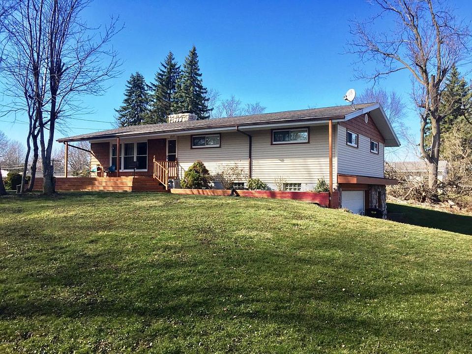 1st image of 1561 Lark Ln SE