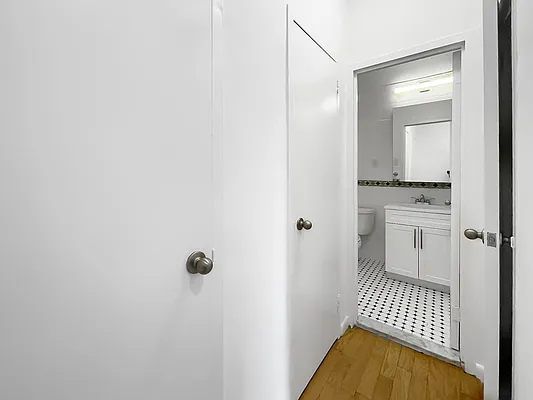 Rented by Brown Harris Stevens | media 7